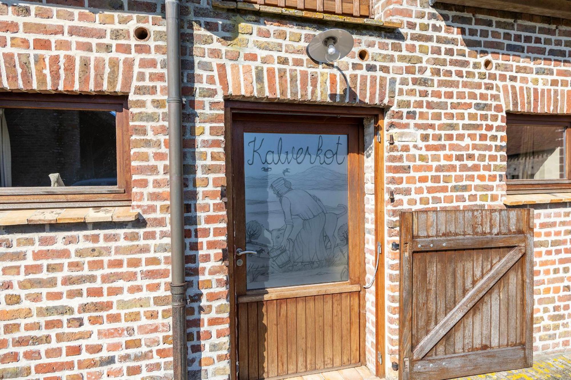 Holiday Home 'T Hof Der Witte Damen Veurne Room photo